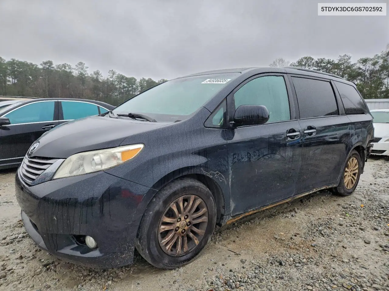 5TDYK3DC6GS702592 2016 Toyota Sienna Xle