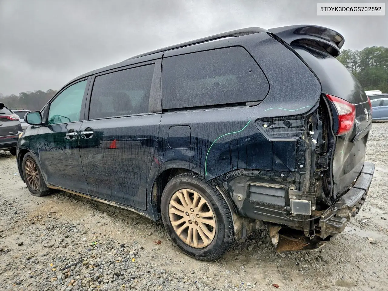5TDYK3DC6GS702592 2016 Toyota Sienna Xle