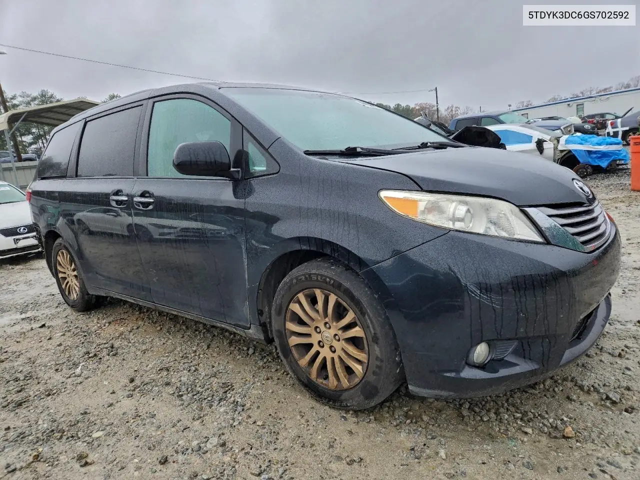 5TDYK3DC6GS702592 2016 Toyota Sienna Xle