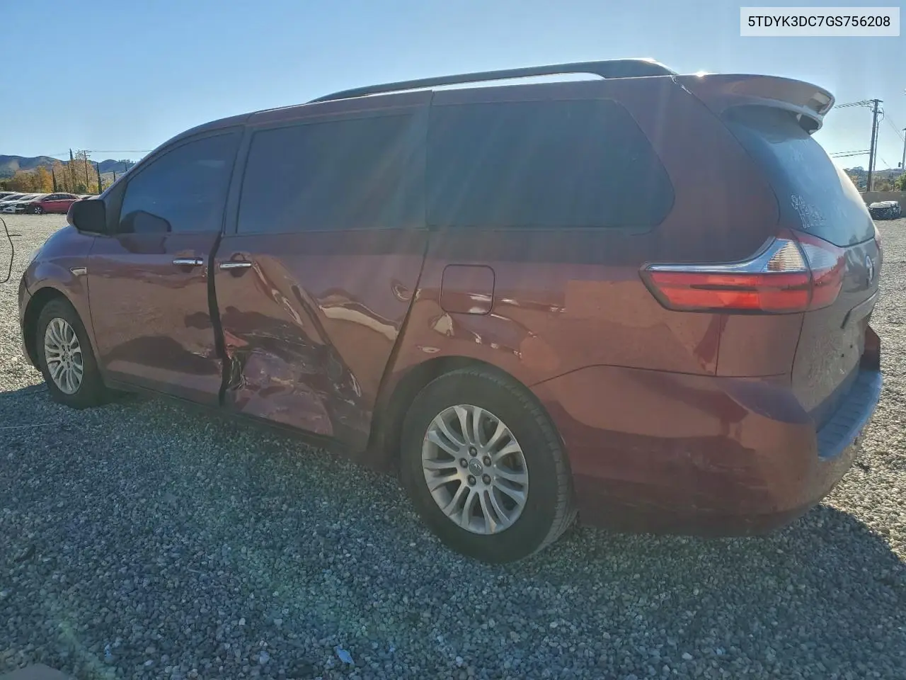 5TDYK3DC7GS756208 2016 Toyota Sienna Xle