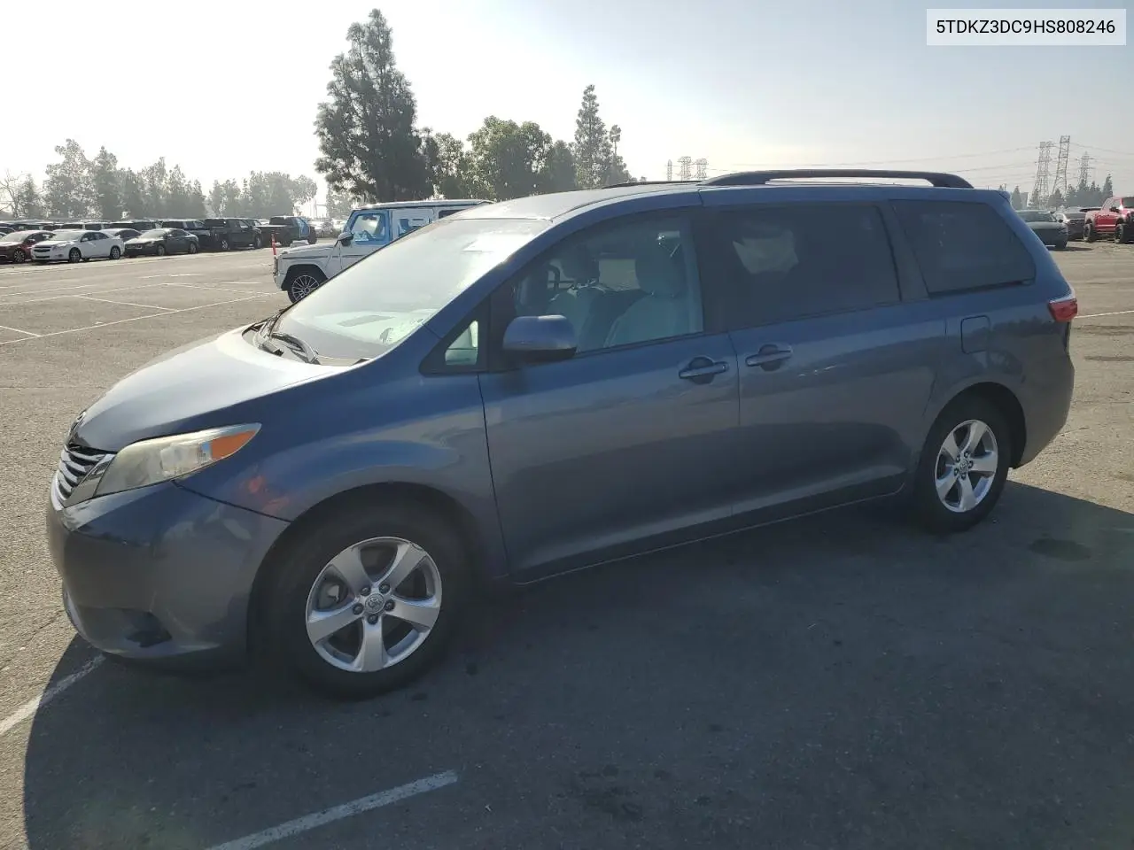 5TDKZ3DC9HS808246 2017 Toyota Sienna Le