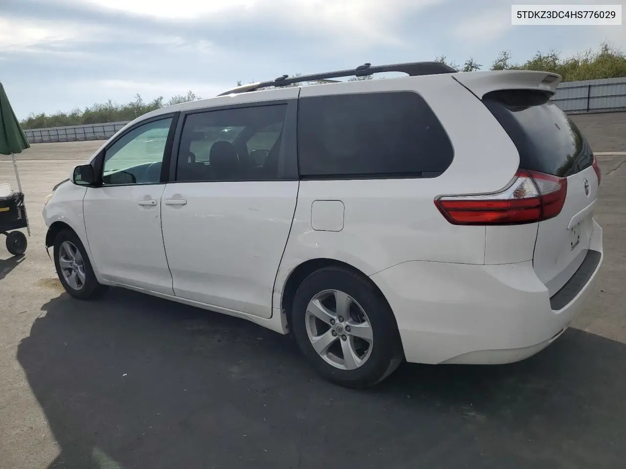 5TDKZ3DC4HS776029 2017 Toyota Sienna Le
