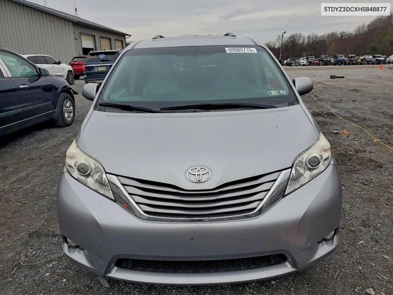 5TDYZ3DCXHS848877 2017 Toyota Sienna Xle