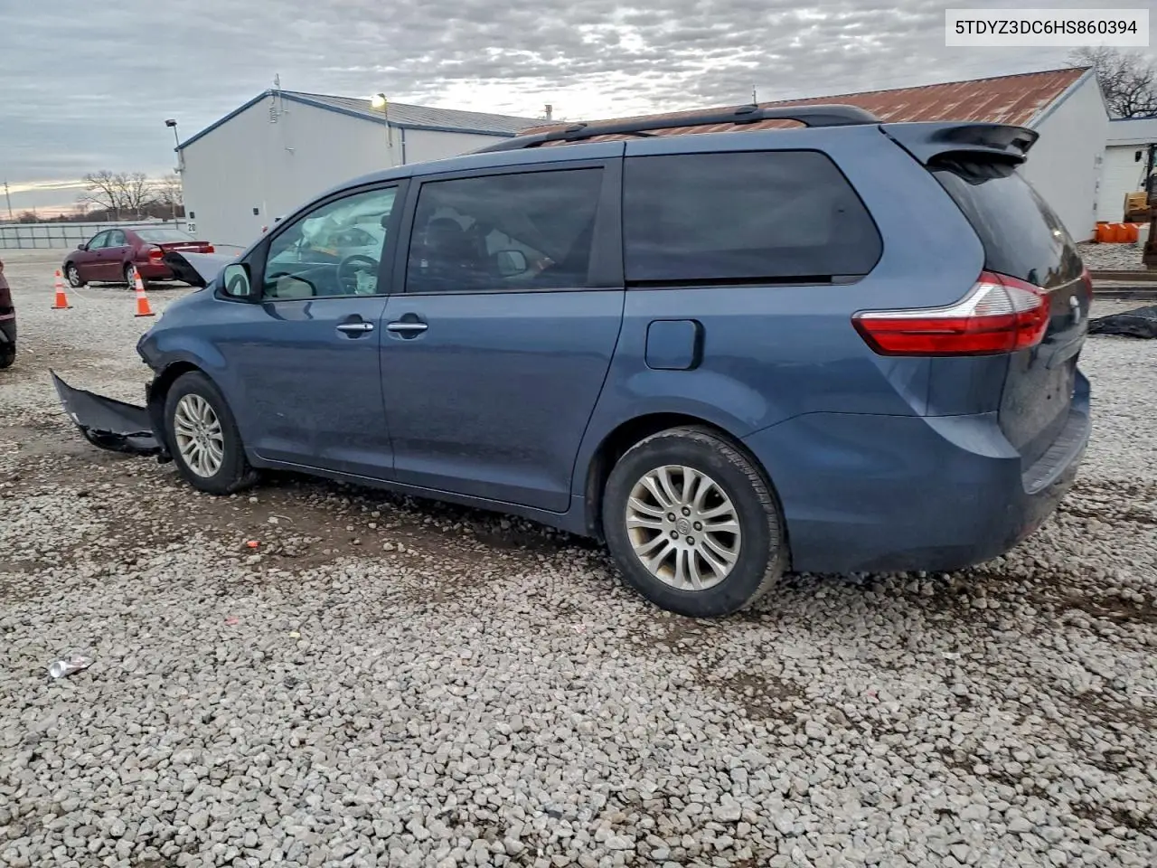 5TDYZ3DC6HS860394 2017 Toyota Sienna Xle