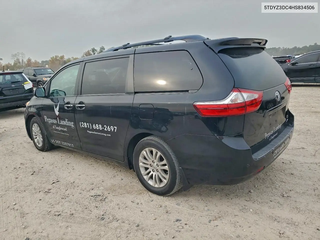 5TDYZ3DC4HS834506 2017 Toyota Sienna Xle