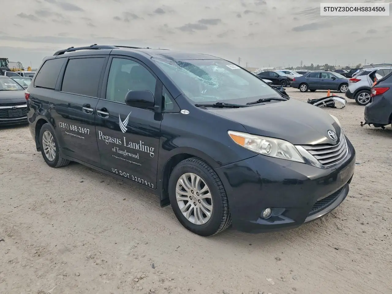 5TDYZ3DC4HS834506 2017 Toyota Sienna Xle