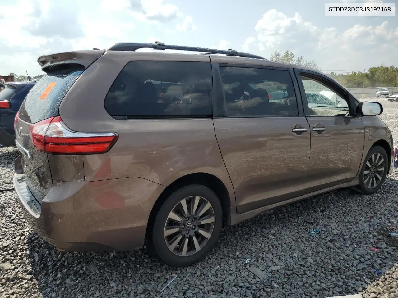 5TDDZ3DC3JS192168 2018 Toyota Sienna Xle