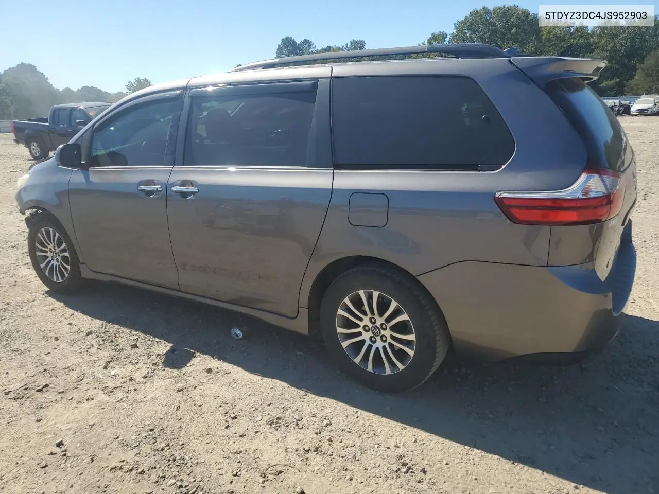 5TDYZ3DC4JS952903 2018 Toyota Sienna Xle