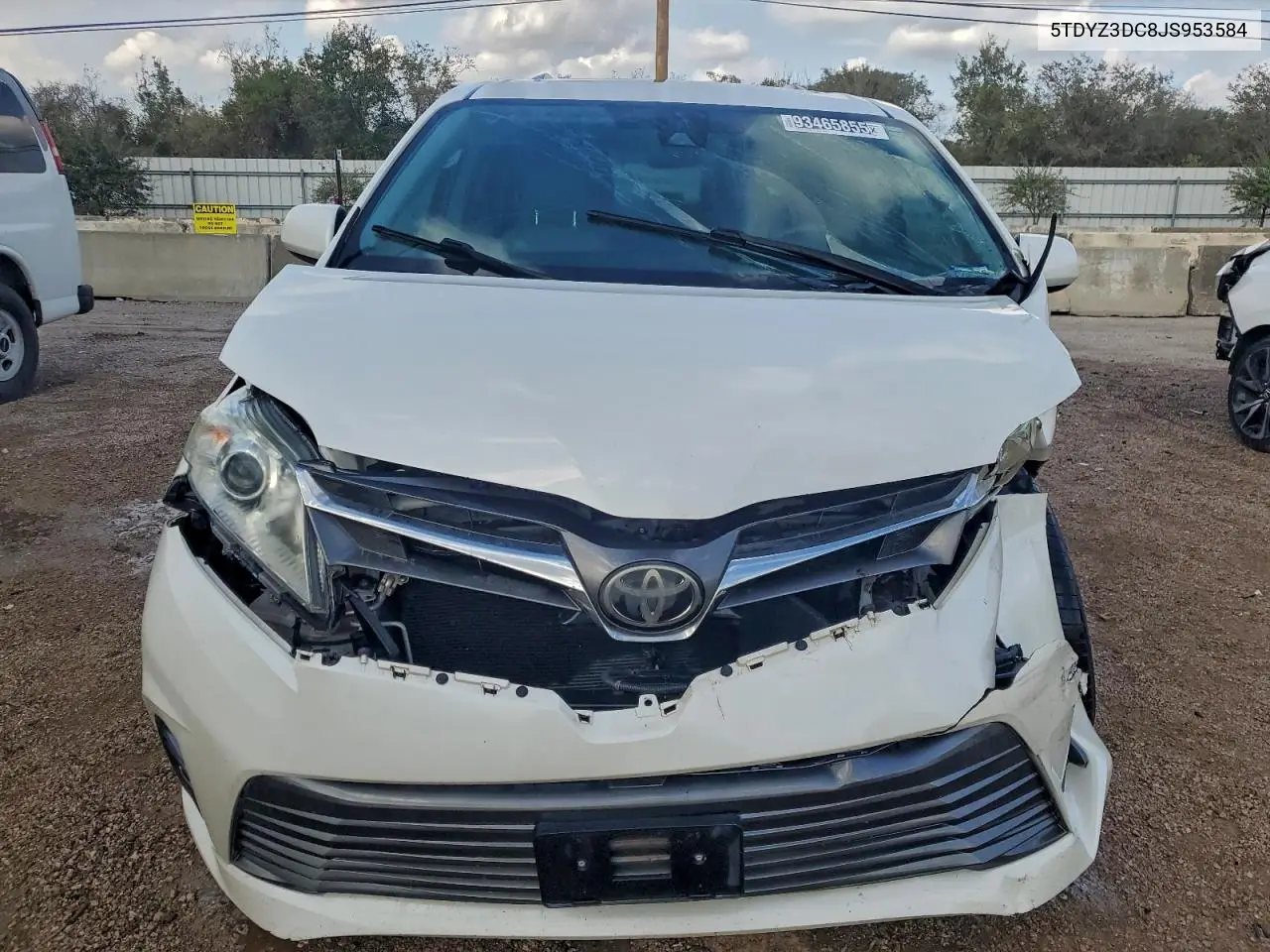 5TDYZ3DC8JS953584 2018 Toyota Sienna Xle