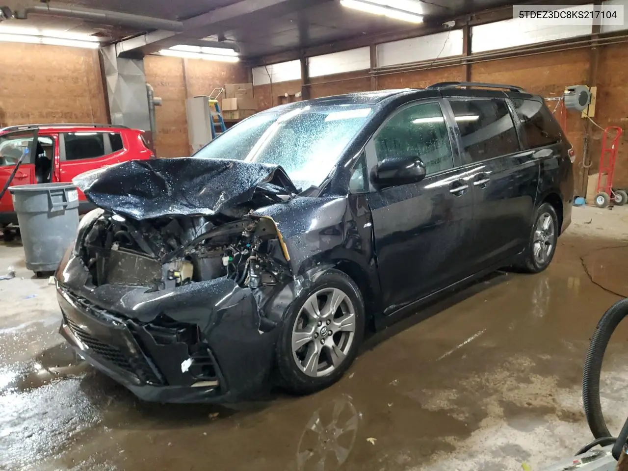 5TDEZ3DC8KS217104 2019 Toyota Sienna Se