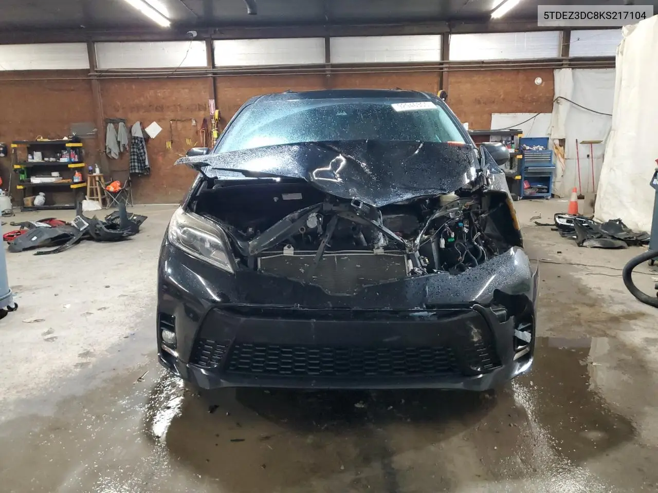 5TDEZ3DC8KS217104 2019 Toyota Sienna Se