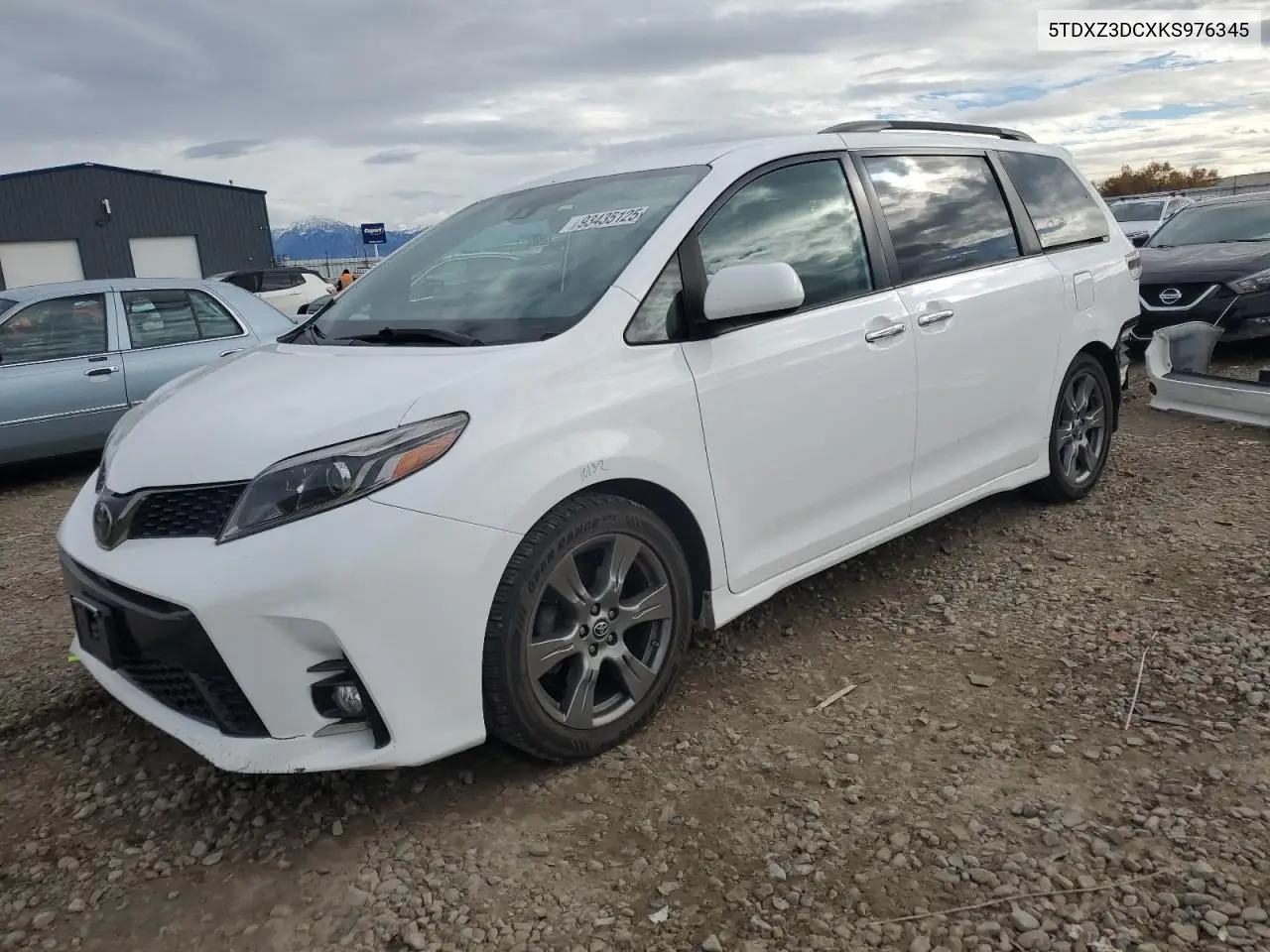 5TDXZ3DCXKS976345 2019 Toyota Sienna Se