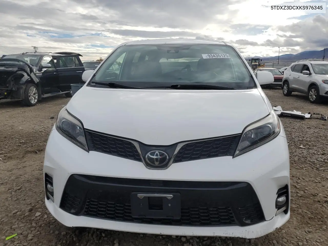 5TDXZ3DCXKS976345 2019 Toyota Sienna Se