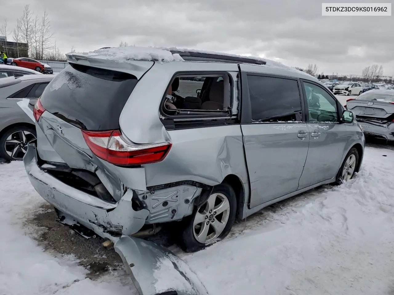 5TDKZ3DC9KS016962 2019 Toyota Sienna Le