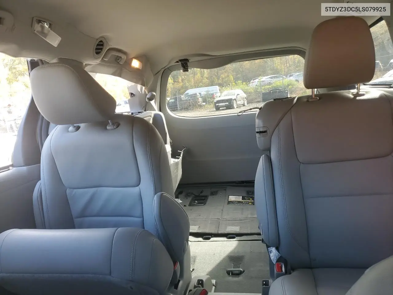 5TDYZ3DC5LS079925 2020 Toyota Sienna Xle