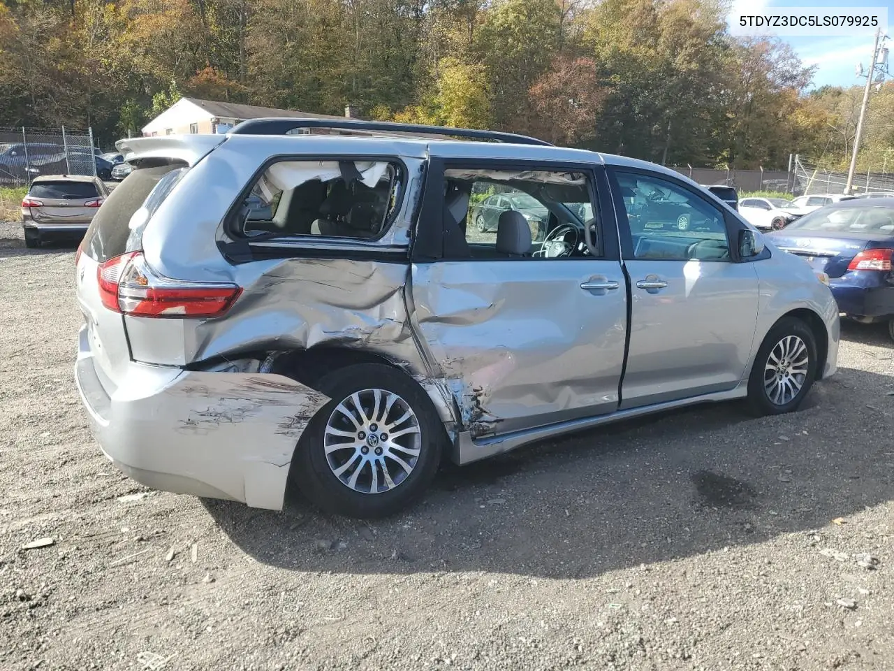 5TDYZ3DC5LS079925 2020 Toyota Sienna Xle