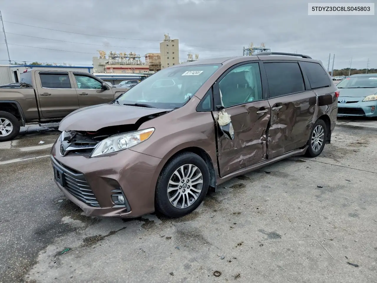 5TDYZ3DC8LS045803 2020 Toyota Sienna Xle