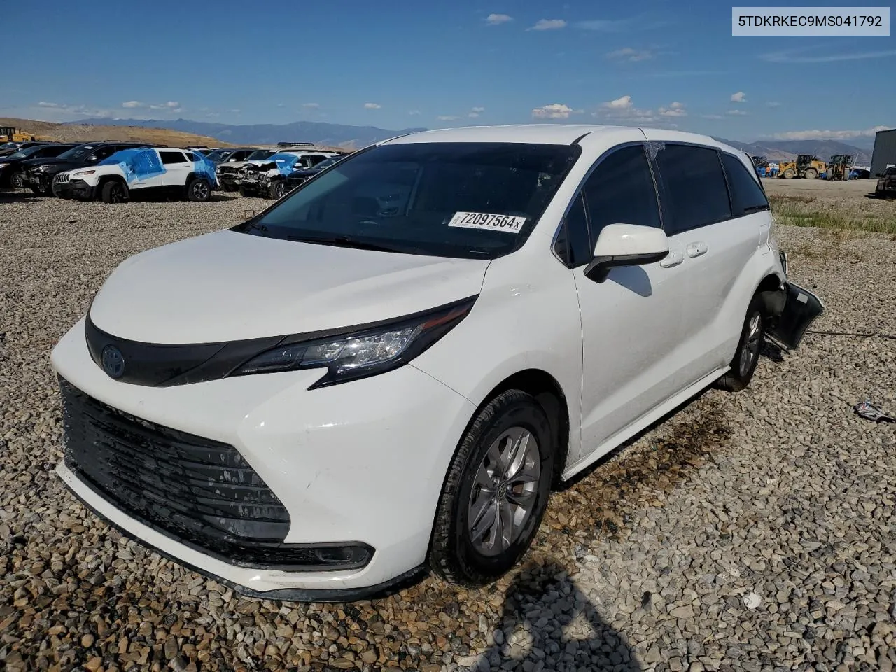 5TDKRKEC9MS041792 2021 Toyota Sienna Le