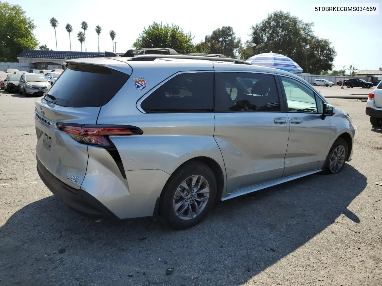 2021 Toyota Sienna Le VIN: 5TDBRKEC8MS034669 Lot: 72603704