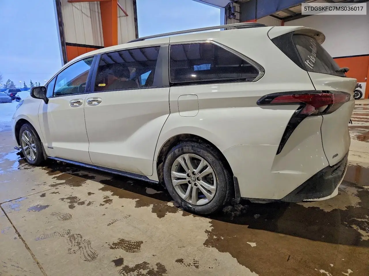 5TDGSKFC7MS036017 2021 Toyota Sienna Le