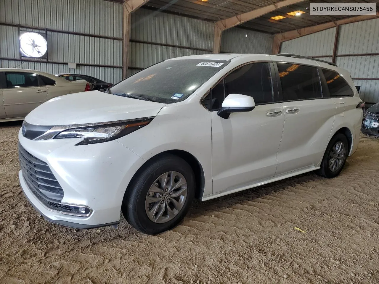 5TDYRKEC4NS075456 2022 Toyota Sienna Xle