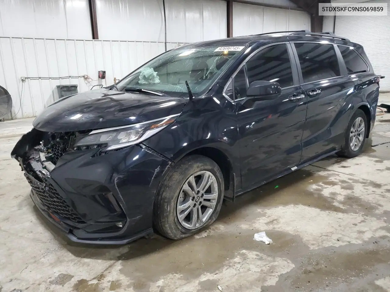 5TDXSKFC9NS069859 2022 Toyota Sienna Xse