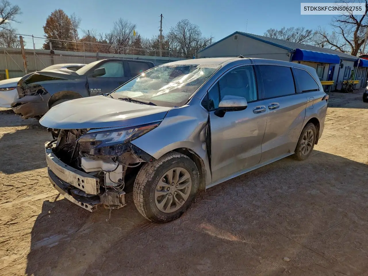 5TDKSKFC3NS062755 2022 Toyota Sienna Le