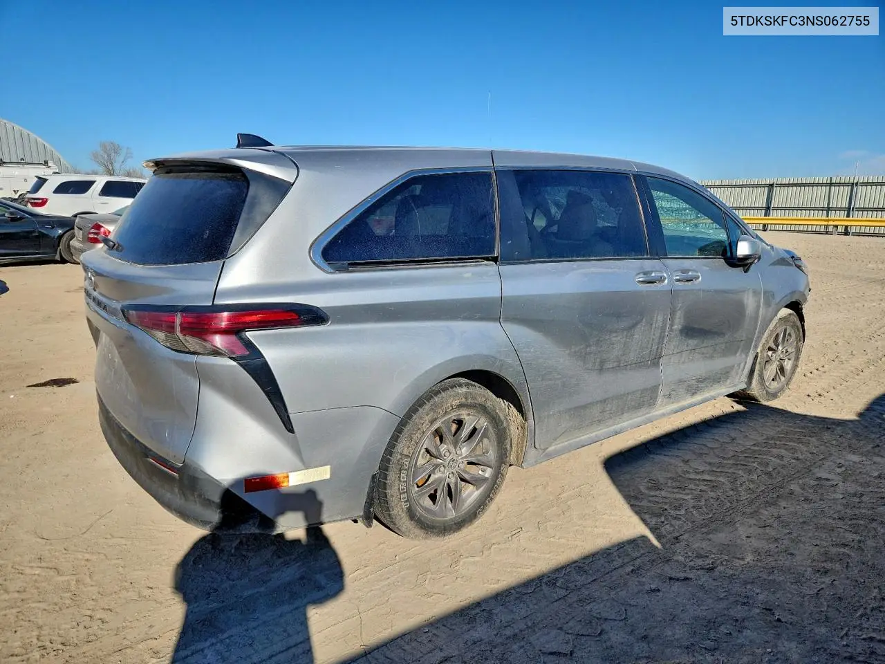 5TDKSKFC3NS062755 2022 Toyota Sienna Le
