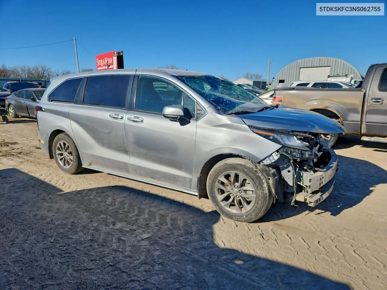 5TDKSKFC3NS062755 2022 Toyota Sienna Le