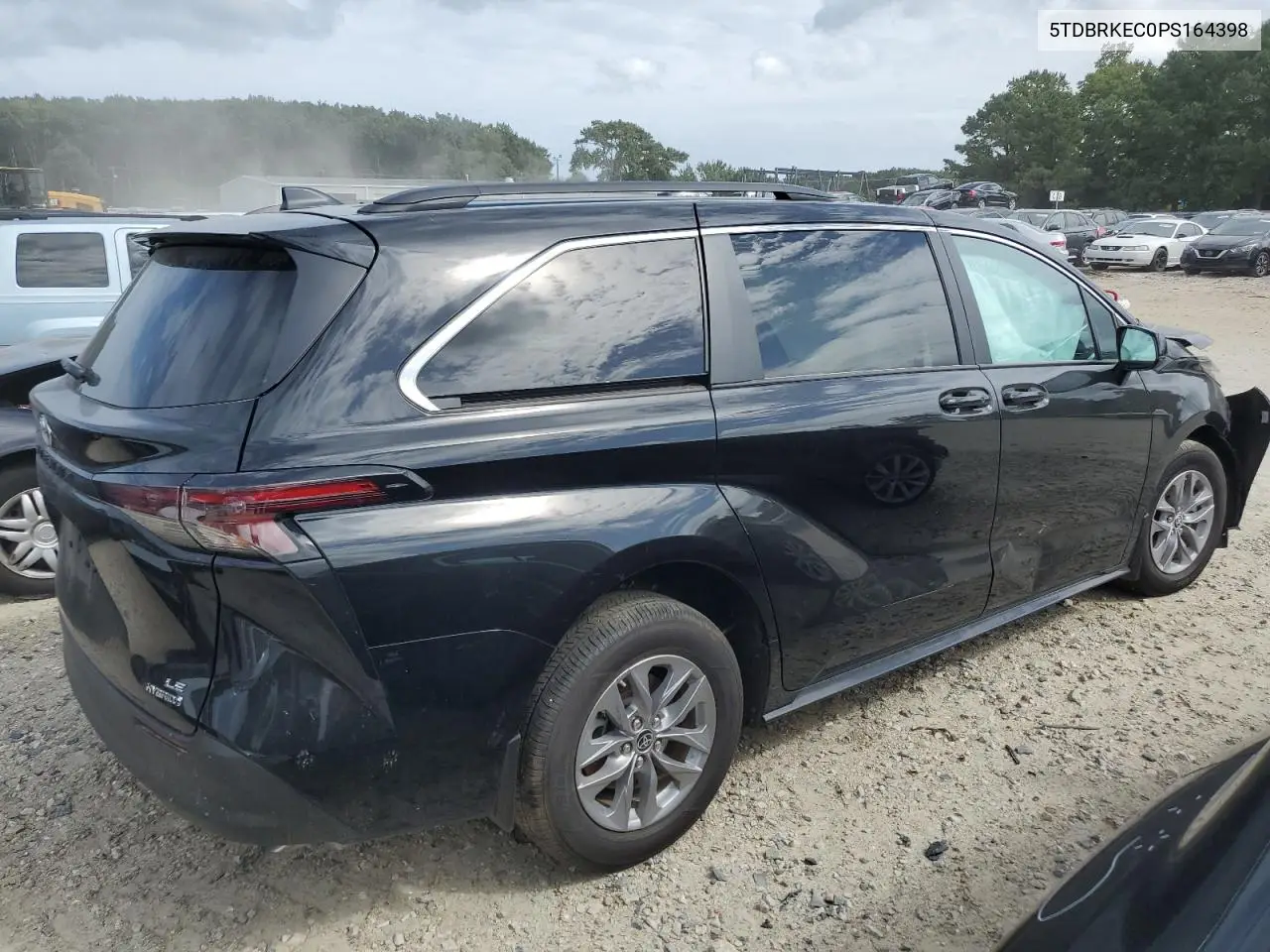 5TDBRKEC0PS164398 2023 Toyota Sienna Le
