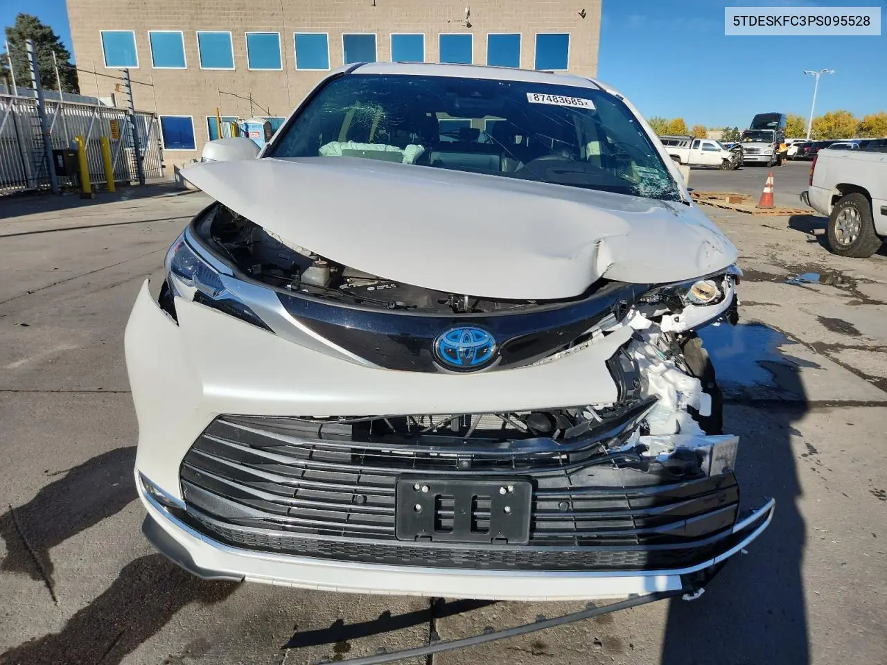 5TDESKFC3PS095528 2023 Toyota Sienna Limited