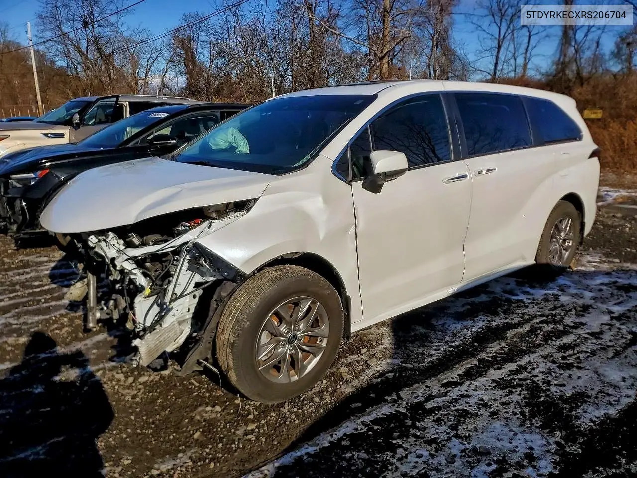 5TDYRKECXRS206704 2024 Toyota Sienna Xle
