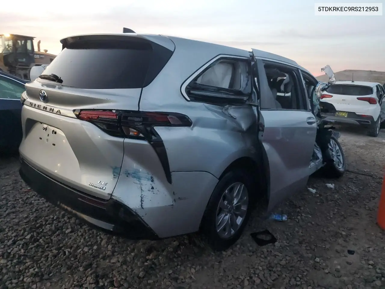 5TDKRKEC9RS212953 2024 Toyota Sienna Le