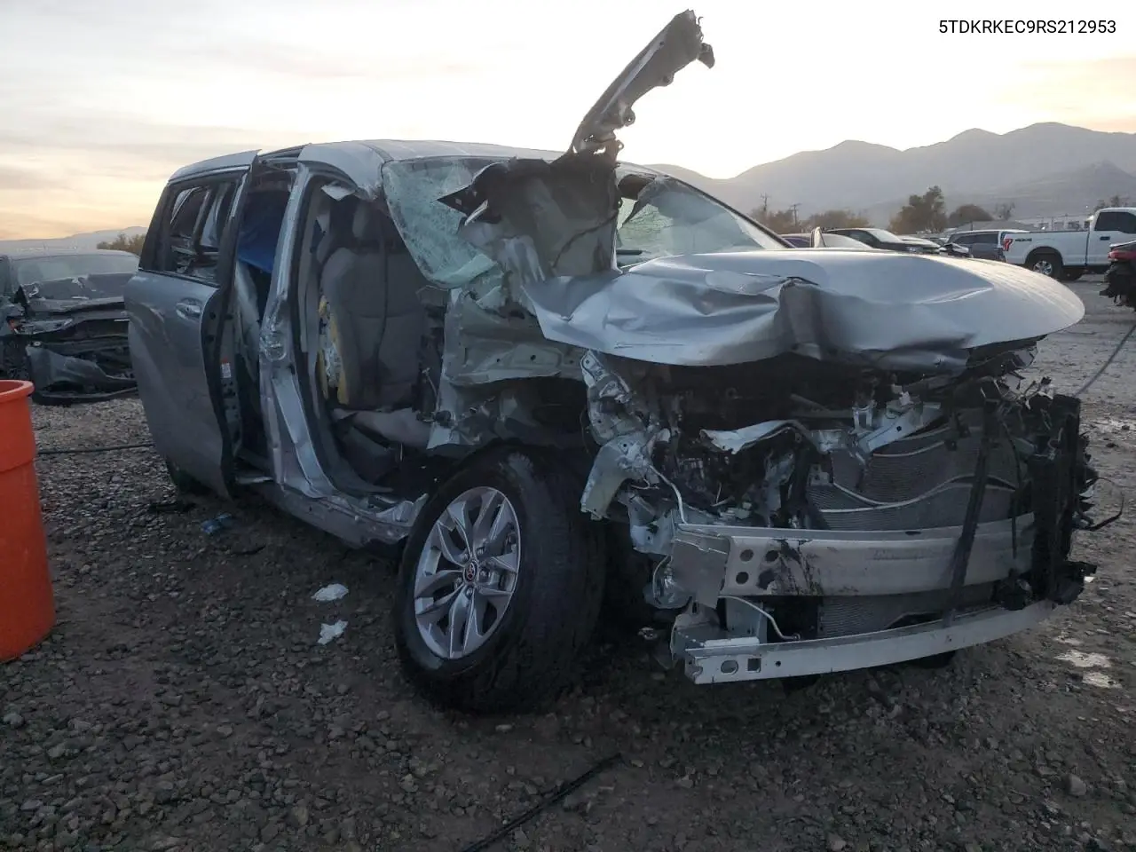 5TDKRKEC9RS212953 2024 Toyota Sienna Le