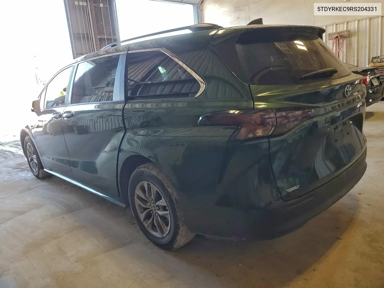 5TDYRKEC9RS204331 2024 Toyota Sienna Xle