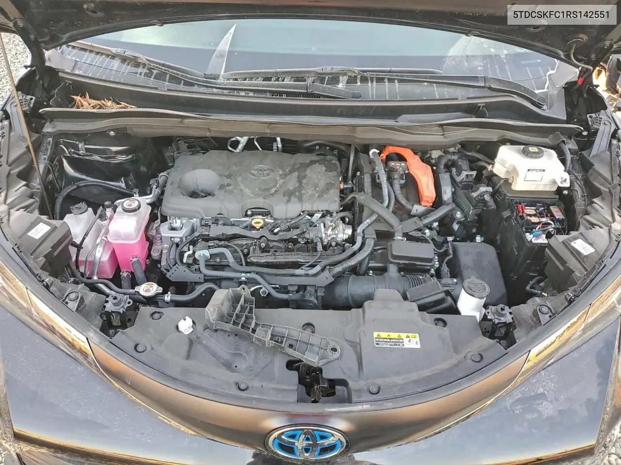 5TDCSKFC1RS142551 2024 Toyota Sienna Xse