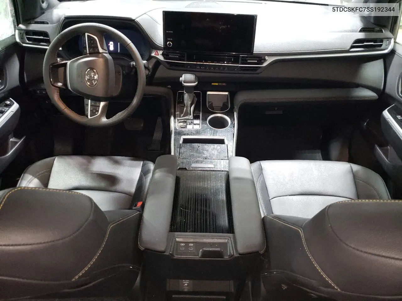 5TDCSKFC7SS192344 2025 Toyota Sienna Xse