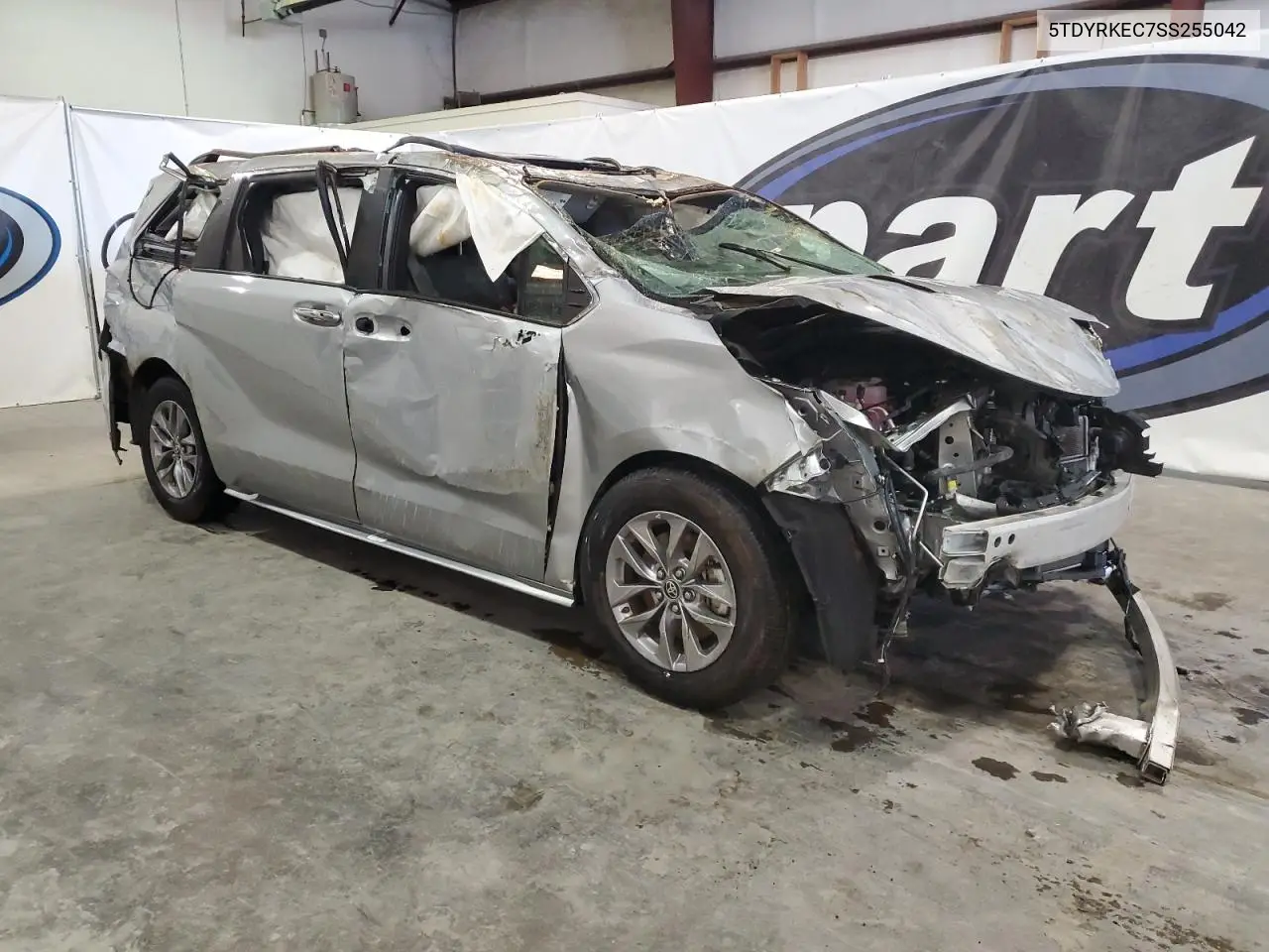 5TDYRKEC7SS255042 2025 Toyota Sienna Xle