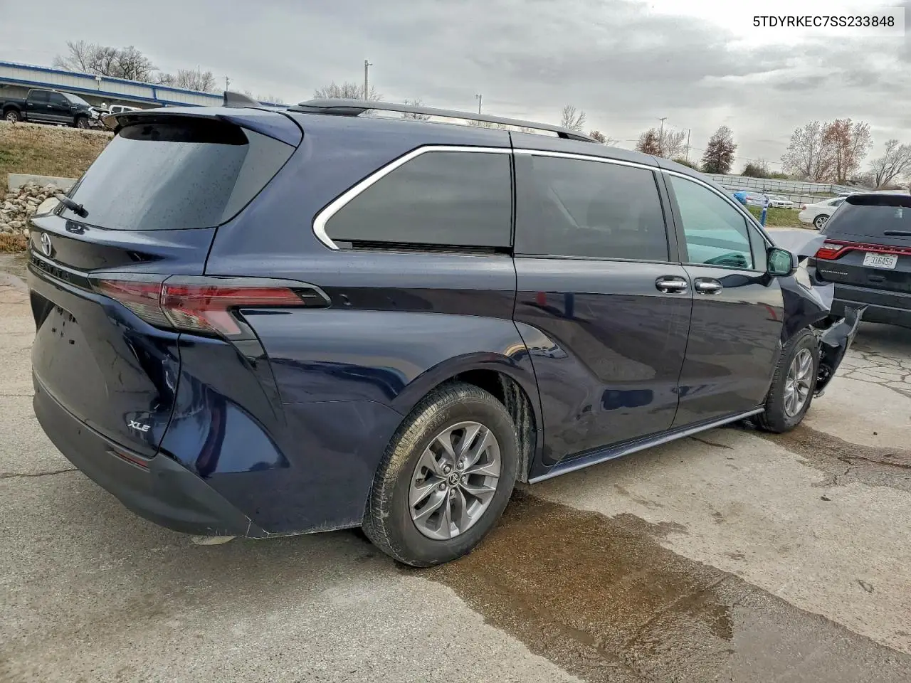 5TDYRKEC7SS233848 2025 Toyota Sienna Xle