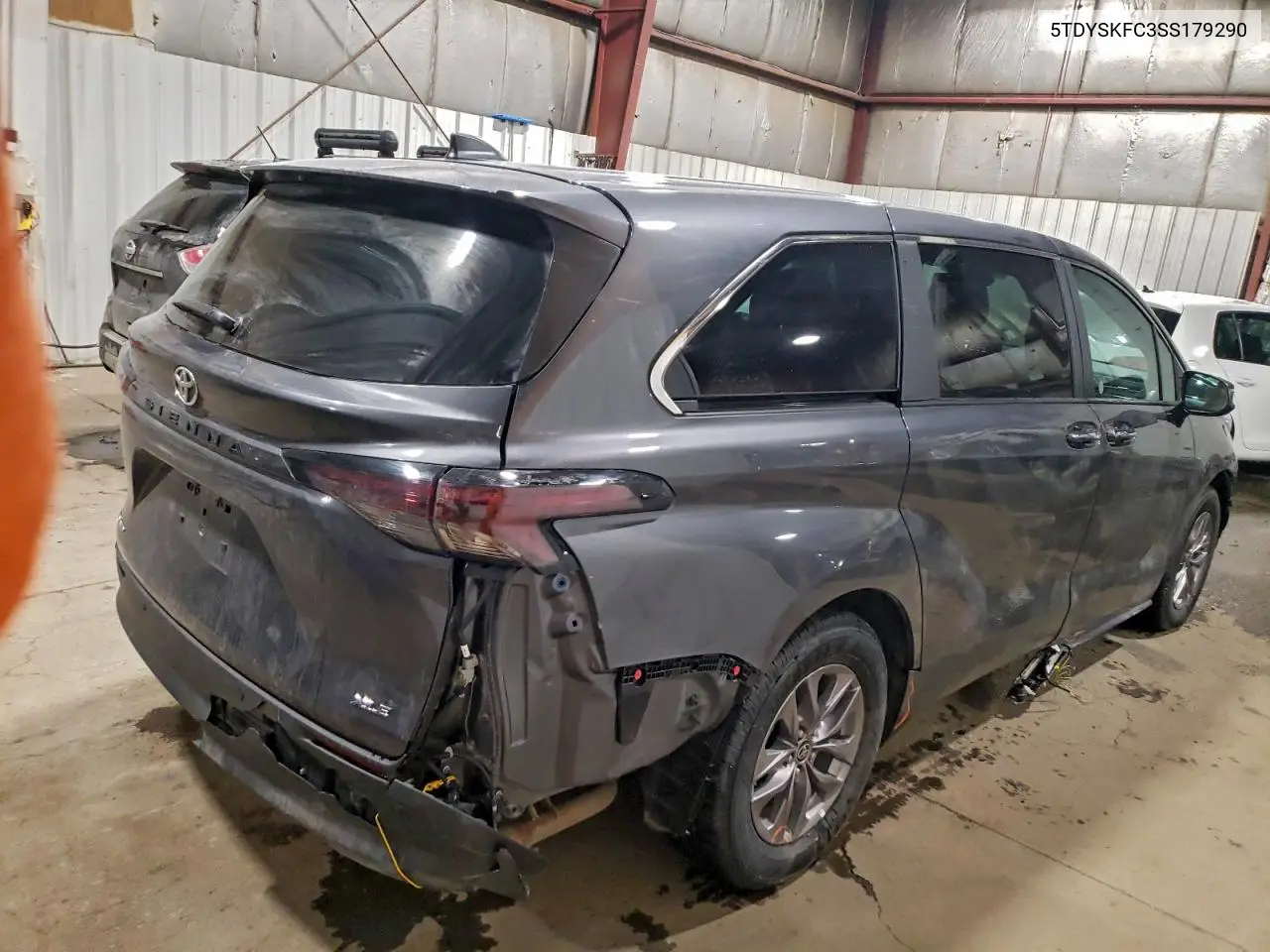 5TDYSKFC3SS179290 2025 Toyota Sienna Xle