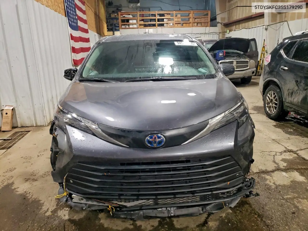 5TDYSKFC3SS179290 2025 Toyota Sienna Xle