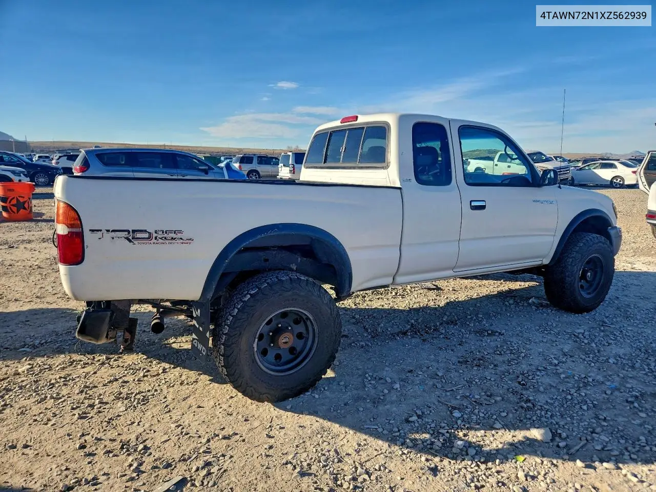 4TAWN72N1XZ562939 1999 Toyota Tacoma Xtracab
