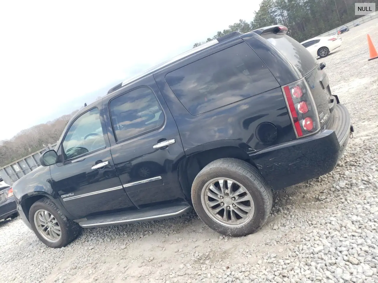 1GKUKEEF3AR289995 2010 GMC Yukon Denali