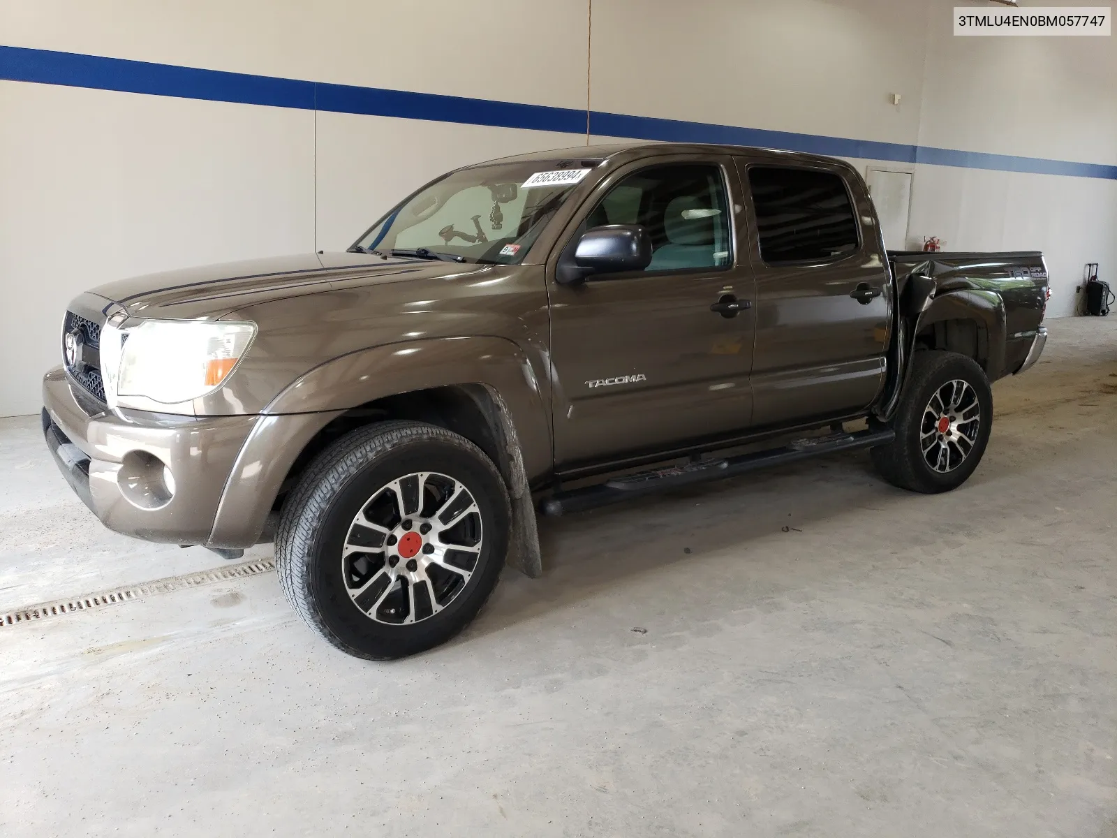 3TMLU4EN0BM057747 2011 Toyota Tacoma Double Cab