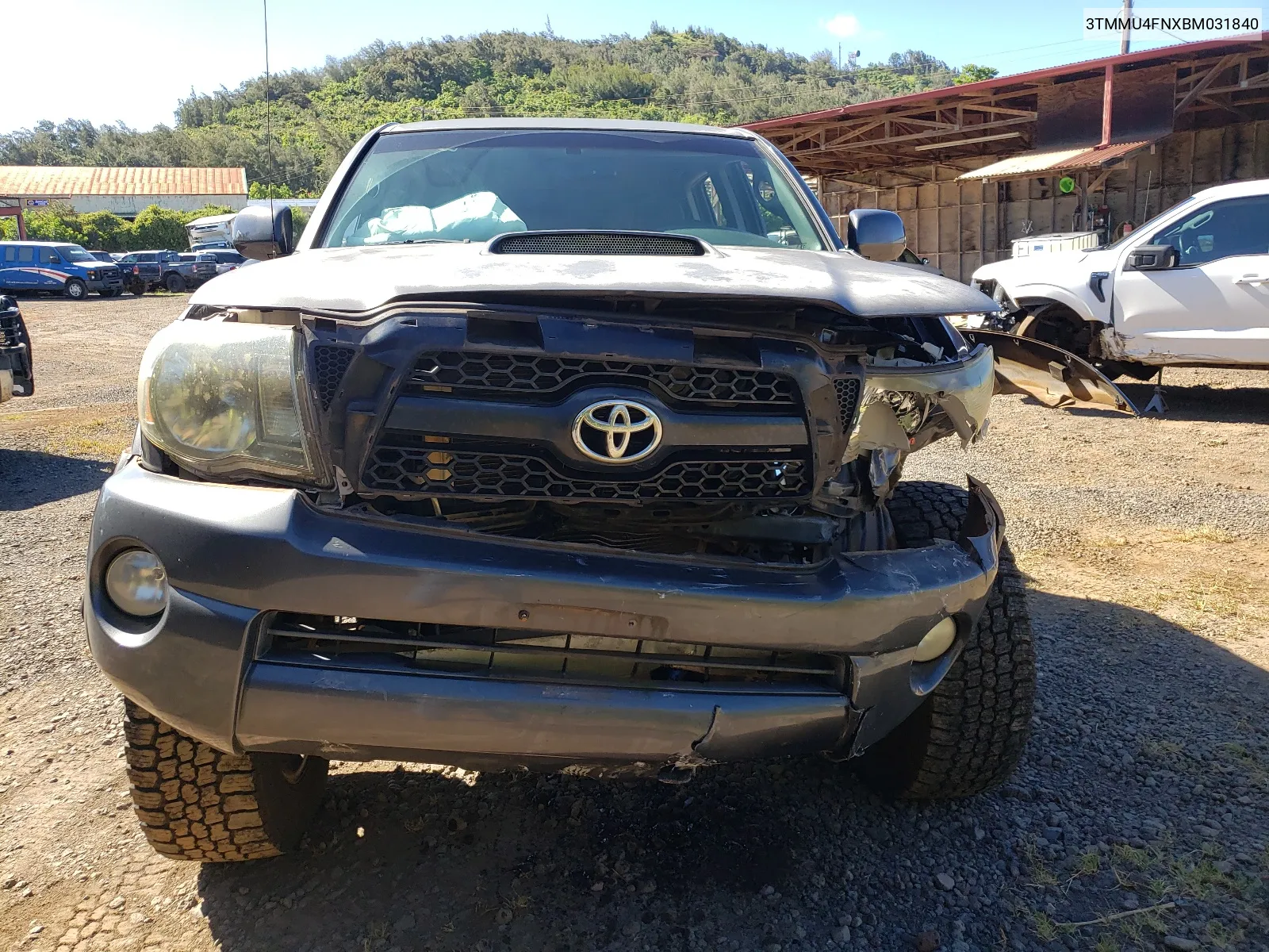 3TMMU4FNXBM031840 2011 Toyota Tacoma Double Cab Long Bed