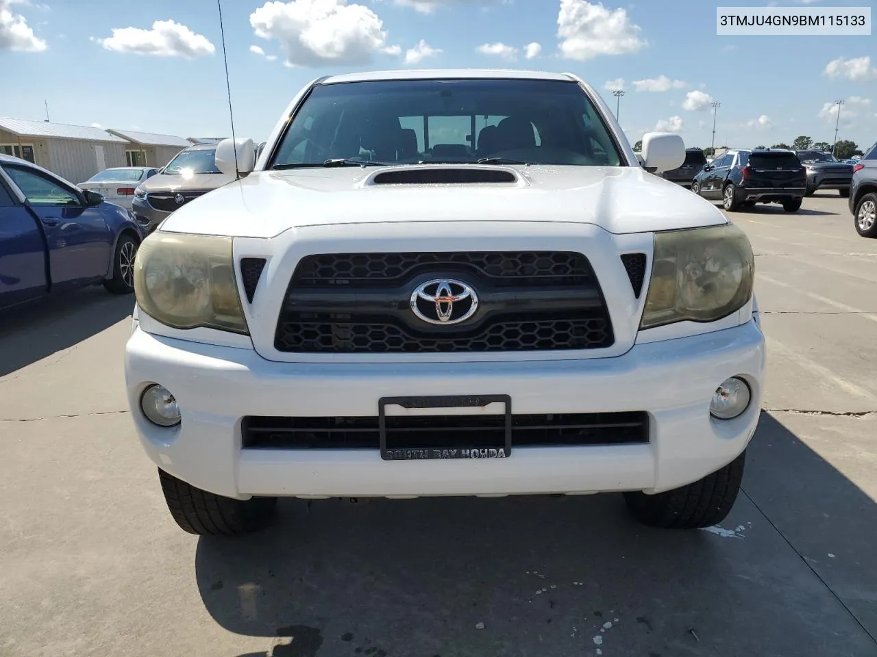 3TMJU4GN9BM115133 2011 Toyota Tacoma Double Cab Prerunner