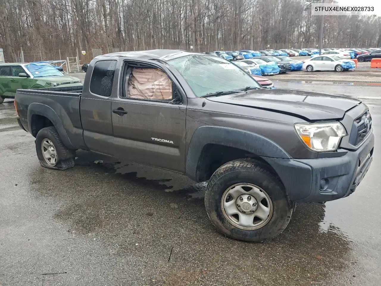 5TFUX4EN6EX028733 2014 Toyota Tacoma Access Cab