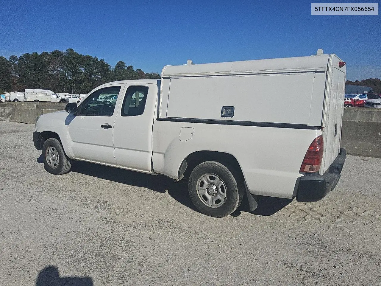 5TFTX4CN7FX056654 2015 Toyota Tacoma Utility / Service Truck