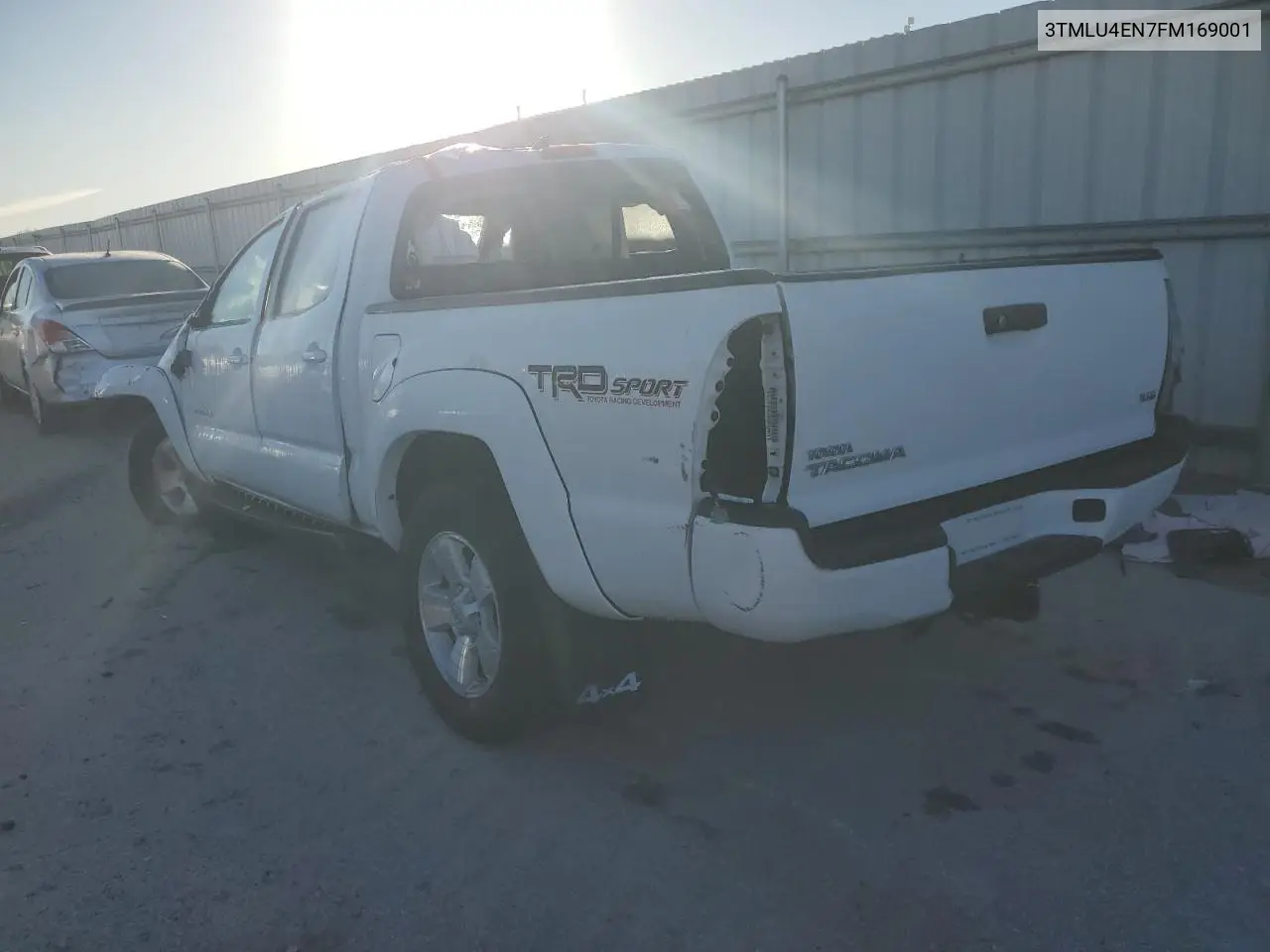 3TMLU4EN7FM169001 2015 Toyota Tacoma Double Cab
