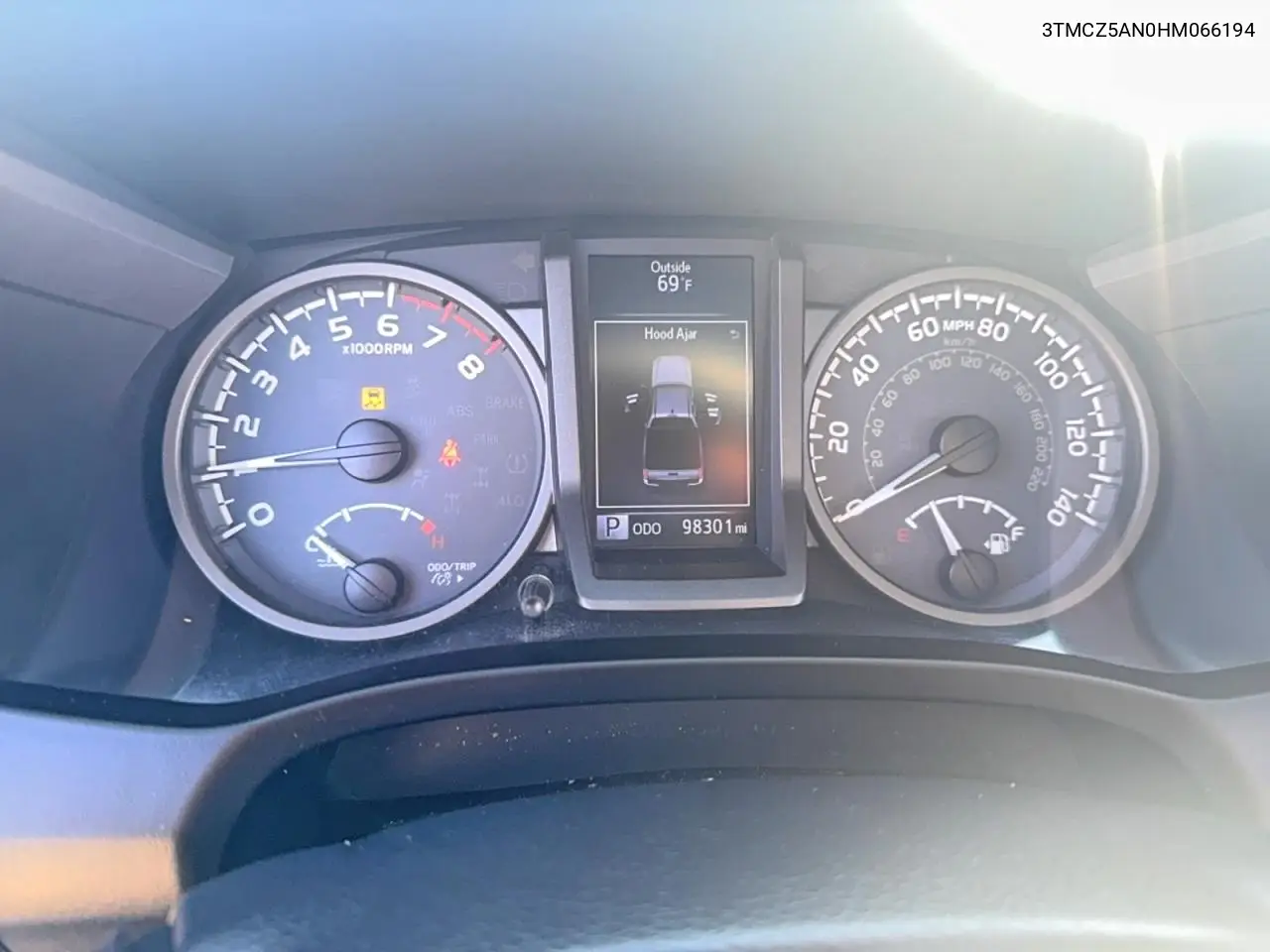 3TMCZ5AN0HM066194 2017 Toyota Tacoma Trd Off-Road